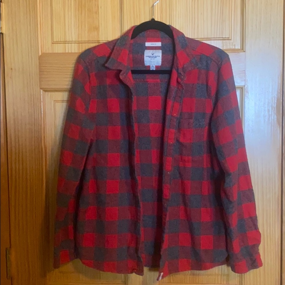 American Eagle Button Down